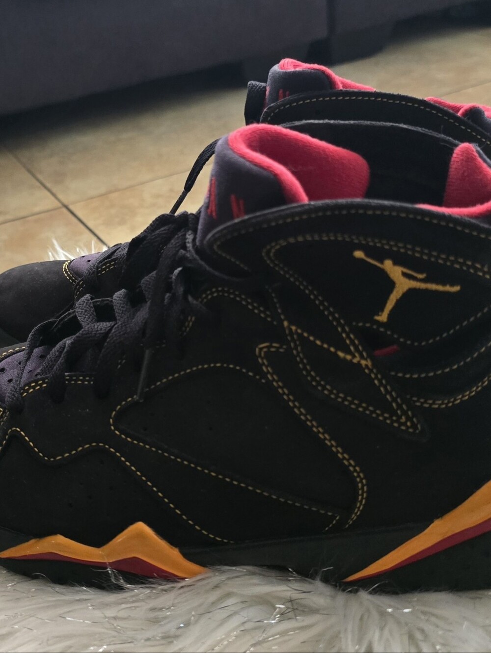 Jordan Black, Red & Gold High-Top Sneakers - Picture 3 of 6
